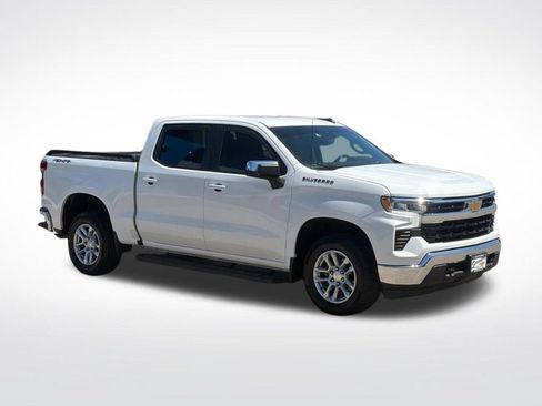 Certified 2022 Chevrolet Silverado 1500 LT AWD/4WD image 8