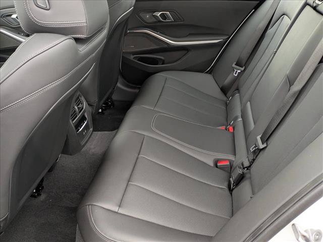 Certified 2026 BMW 330i xDrive Sedan AWD/4WD image 17