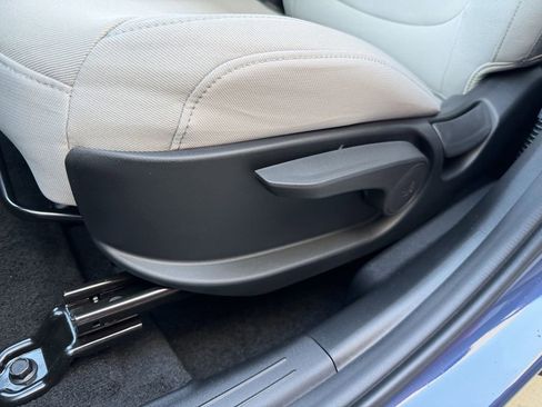 New 2026 Hyundai Tucson SE image 25