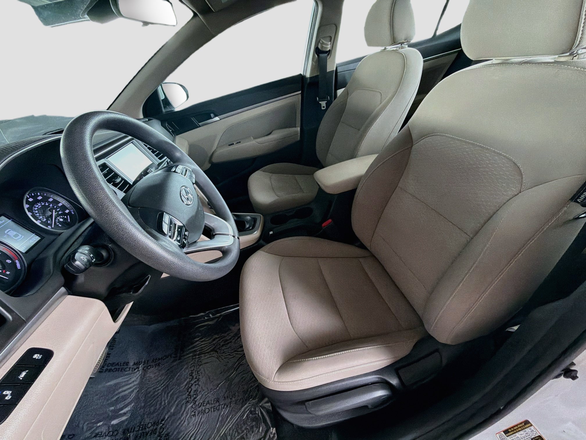 Used 2020 Hyundai Elantra SEL FWD image 13