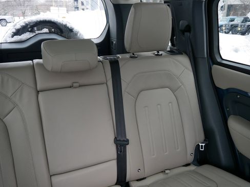 Used 2020 Land Rover Defender 110 image 14