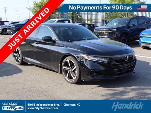 Used 2022 Honda Accord Sport image 1