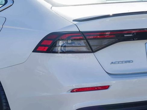 Used 2024 Honda Accord Sport image 7