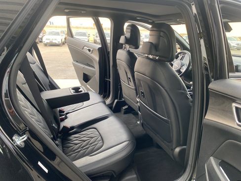Used 2023 Kia Sportage X-Line w/ X-Line Premium Package image 19