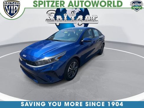 Certified 2024 Kia Forte LXS w/ LXS Technology Package FWD image 4