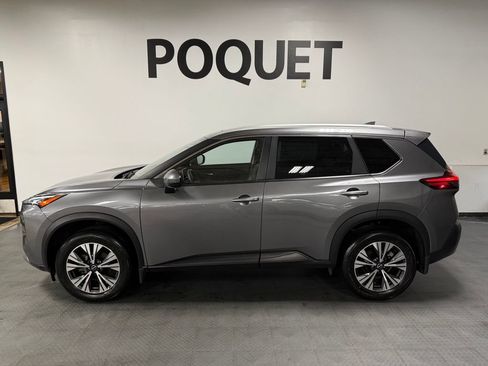 Used 2022 Nissan Rogue SV w/ SV Premium Package AWD/4WD image 1