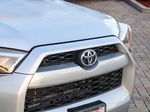 Certified 2019 Toyota 4Runner SR5 Premium image 6