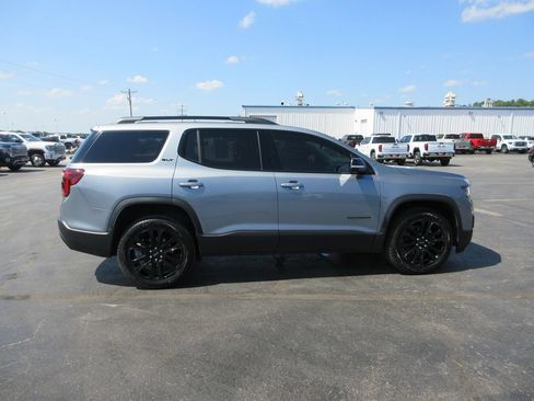 Certified 2023 GMC Acadia SLT w/ Elevation Edition FWD image 5