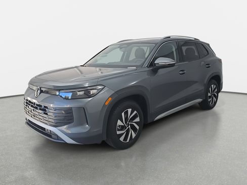 New 2025 Volkswagen Tiguan S image 7