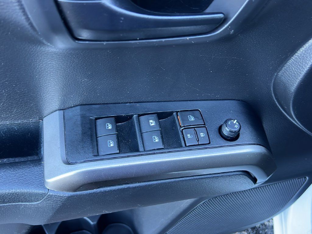 Certified 2022 Toyota Tacoma SR5 w/ Technology Package RWD image 10