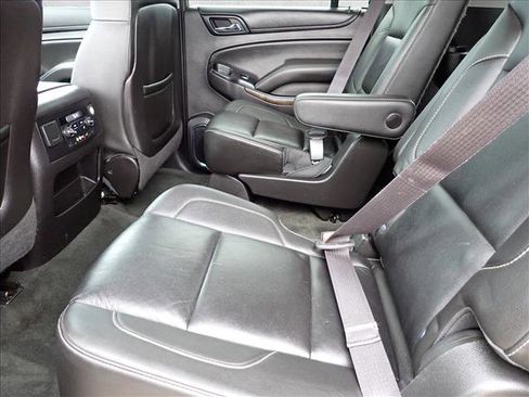 Used 2015 Chevrolet Suburban LT AWD/4WD image 10