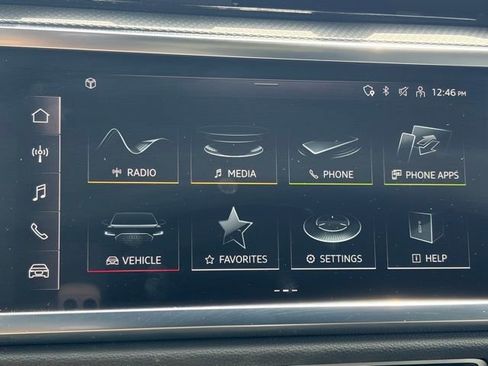 Used 2025 Audi Q3 2.0T Premium w/ Convenience Package image 9