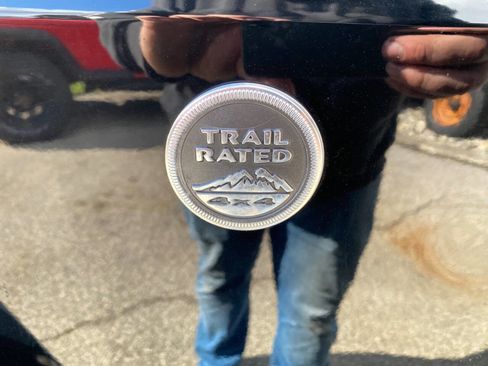 Used 2014 Jeep Wrangler Unlimited Sahara image 78