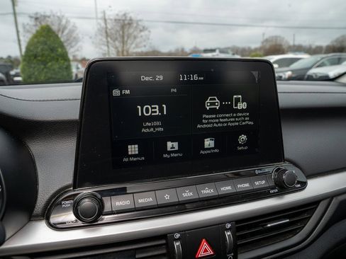 Used 2020 Kia Forte LXS image 12