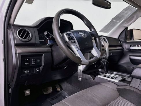 Used 2015 Toyota Tundra SR5 w/ TRD Off Road Package AWD/4WD image 10
