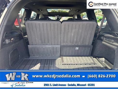 Certified 2023 Jeep Grand Cherokee L Overland w/ Luxury Tech Group IV AWD/4WD image 27
