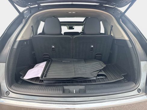 Used 2023 Acura MDX FWD image 9