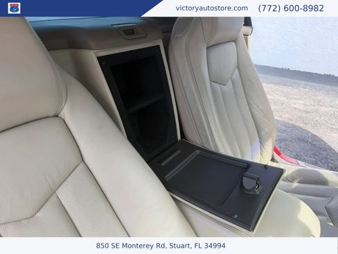 Used 2004 Cadillac XLR RWD image 26
