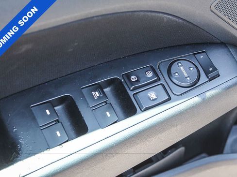 Used 2020 Hyundai Elantra Value Edition w/ Cargo Package (C1) FWD image 26