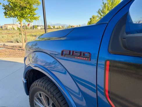 Used 2017 Ford F150 Lariat w/ Equipment Group 502A Luxury AWD/4WD image 10