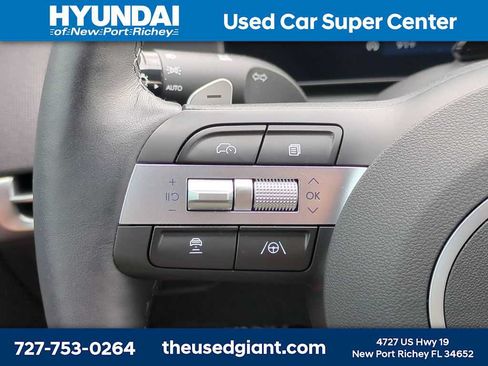 Used 2026 Hyundai Tucson Limited AWD/4WD image 29