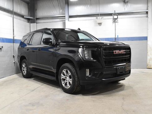 Used 2021 GMC Yukon SLE image 32