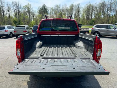 Used 2006 Nissan Frontier NISMO w/ (J01) Sunroof Pkg image 21