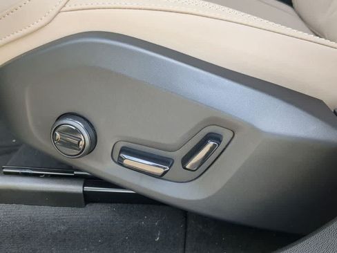 Certified 2026 Volvo XC60 B5 Plus w/ Protection Package Premier AWD/4WD image 16
