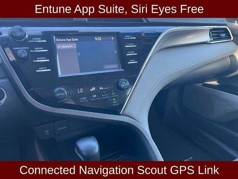 Used 2018 Toyota Camry SE w/ Convenience Package FWD image 11