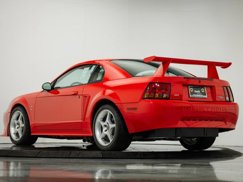 Used 2000 Ford Mustang Cobra RWD image 42