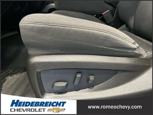 Used 2018 Chevrolet Silverado 1500 LT w/ All Star Edition AWD/4WD image 14