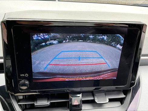 Used 2023 Toyota Corolla SE image 13