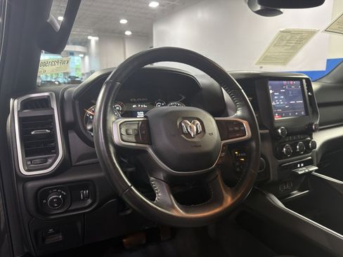 Used 2023 RAM 1500 Big Horn AWD/4WD image 28