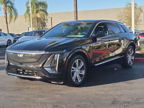 Used 2024 Cadillac Lyriq Tech RWD image 5