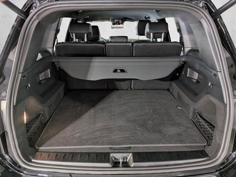 Used 2025 Mercedes-Benz GLB 250 image 10