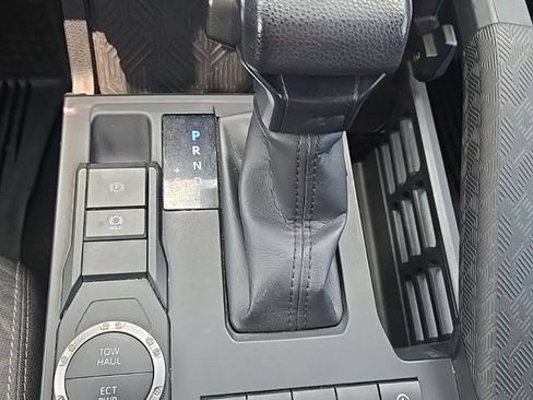 Used 2024 Toyota Tacoma SR5 RWD image 25
