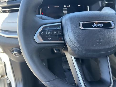 Used 2025 Jeep Compass Limited w/ Elite Group AWD/4WD image 25