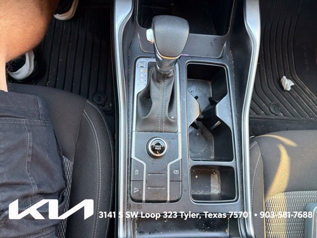 Certified 2023 Kia Sorento LX FWD image 21