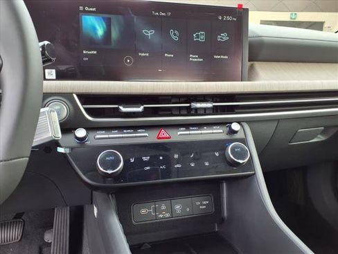 New 2025 Hyundai Sonata SEL image 16