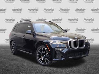 Used 2022 BMW X7 xDrive40i w/ M Sport Package AWD/4WD video 2