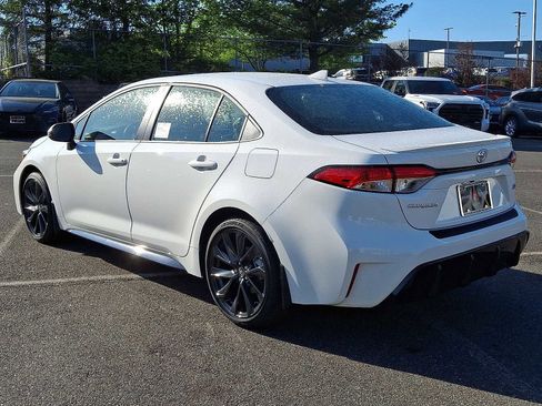 New 2026 Toyota Corolla SE FWD image 17