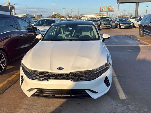 Used 2021 Kia K5 EX image 8