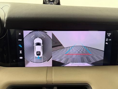 Certified 2022 Porsche Taycan RWD image 38