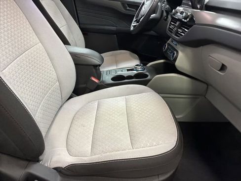 Used 2023 Ford Escape Active AWD/4WD image 11