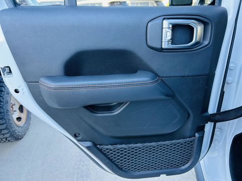 Used 2022 Jeep Gladiator Mojave w/ LED Lighting Group image 22