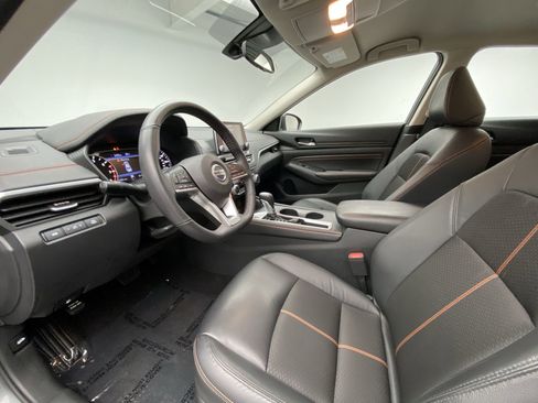 Used 2022 Nissan Altima 2.5 SR image 10