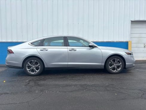 Used 2024 Honda Accord EX image 1