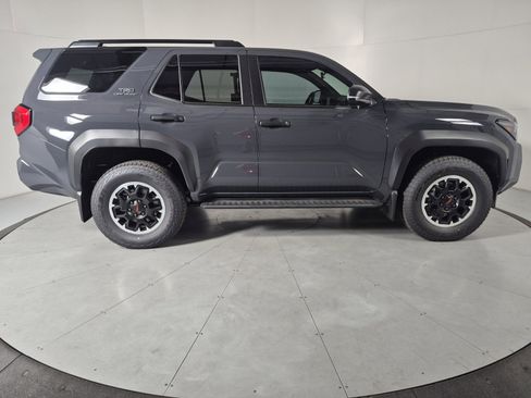 New 2026 Toyota 4Runner 4WD image 5
