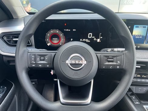 New 2026 Nissan Kicks SV w/ Cold Weather Package FWD image 15