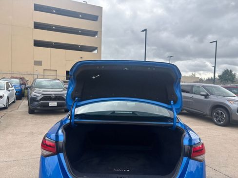 Used 2025 Nissan Sentra SV image 29